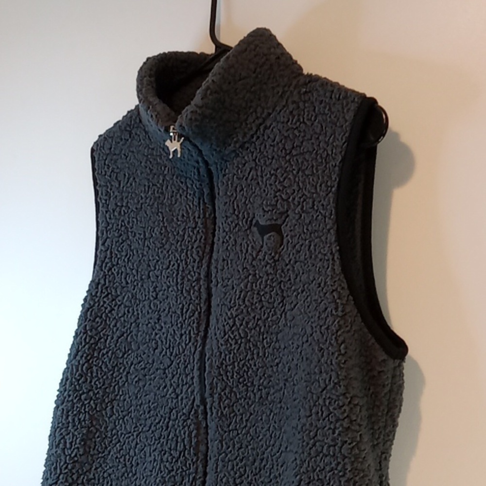 PINK Victoria’s Secret Full Zip Sherpa Fleece Vest Jacket Women's Sz Med NICE! - Picture 5 of 12